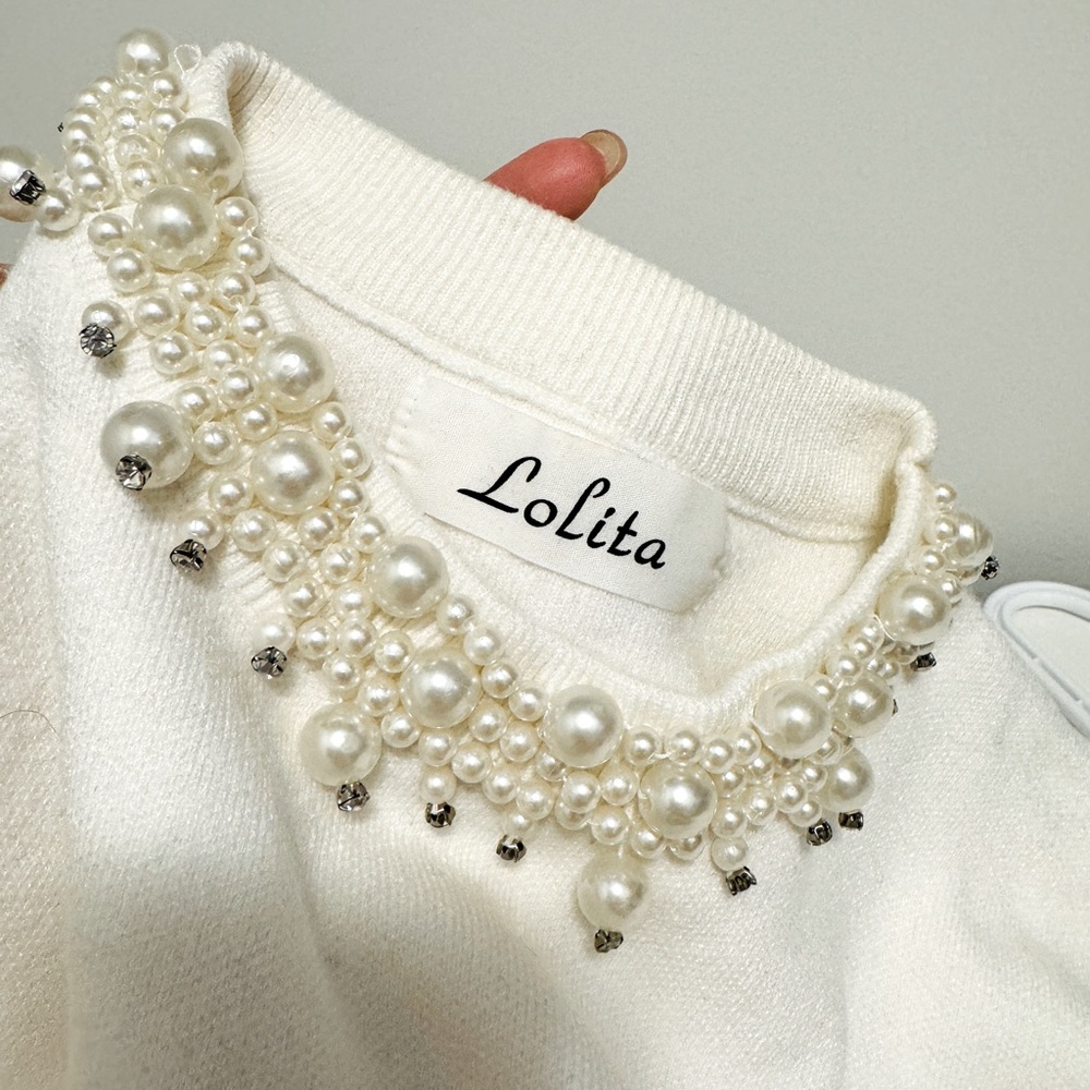 Pearl Deco Sweater - One Size